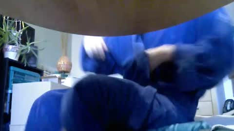 quetequeres online show from January 8, 2026, 9:11 am