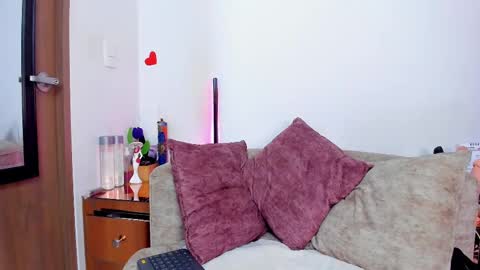 Quimera online show from March 4, 2025, 8:38 pm