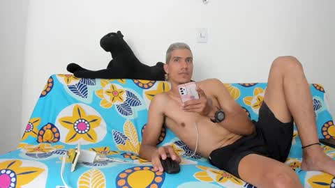 QuinnAndPuma online show from December 11, 2024, 1:15 am