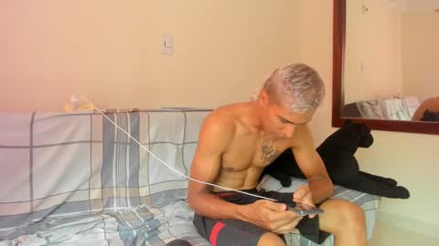 QuinnAndPuma online show from March 10, 2025, 9:07 pm