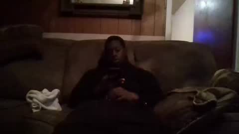 quuwavvy online show from November 3, 2025, 11:44 am