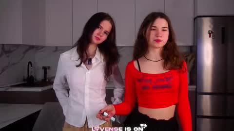 Alice online show from December 14, 2025, 3:45 am