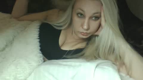 qwertyui online show from January 15, 2026, 7:06 pm