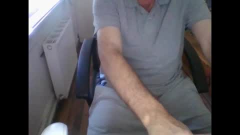 r30csm13 online show from September 28, 2025, 3:39 pm