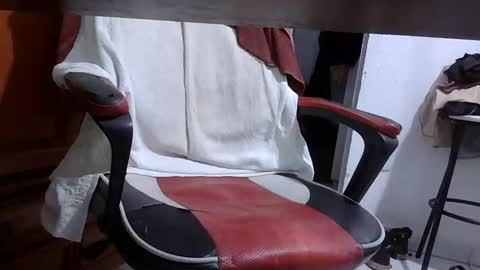 r459ut1n online show from April 18, 2026, 12:47 am