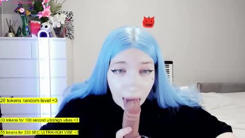 - online show from November 25, 2025, 1:33 pm