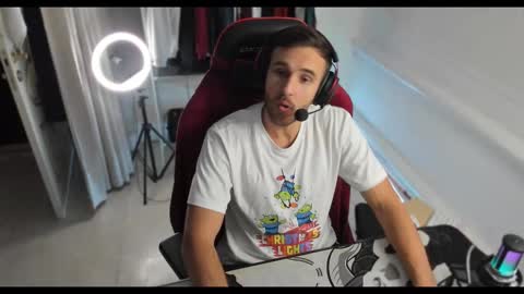 Snapshot of raamos chatting on September 16, 2025, 12:55 am Nikita online show from September 16, 2025, 12:55 am