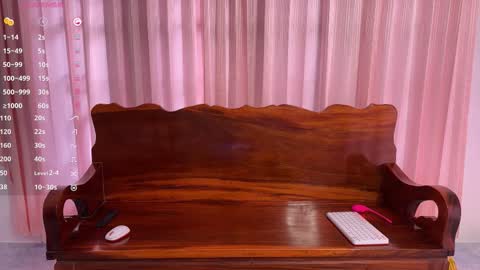 Snapshot of raamos chatting on November 21, 2025, 8:13 am Nikita online show from November 21, 2025, 8:13 am