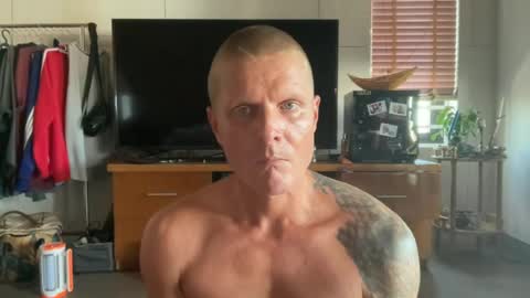 Snapshot of rabbit_eyes69 chatting on June 13, 2026, 8:01 am rabbit_eyes69 online show from June 13, 2026, 8:01 am