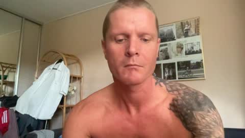 Snapshot of rabbit_eyes69 chatting on August 8, 2026, 2:52 pm rabbit_eyes69 online show from August 8, 2026, 2:52 pm