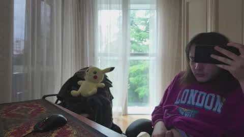 rabbitboyy online show from October 19, 2025, 11:44 am