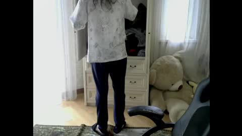 rabbitboyy online show from April 18, 2026, 10:08 am