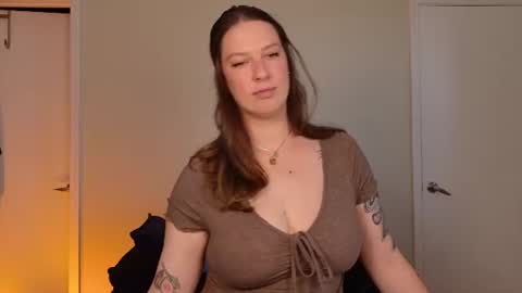 Snapshot of rach_oneill chatting on June 20, 2026, 5:16 pm Rach ONeill online show from June 20, 2026, 5:16 pm