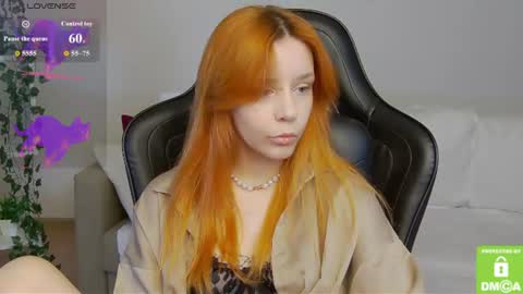 rachel__lips online show from June 17, 2026, 8:50 am