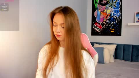 rachel_fernardi online show from April 9, 2026, 11:43 pm