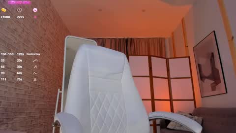 Rachel Kelly online show from February 22, 2025, 2:39 am