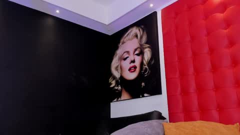  DALIANA  online show from April 19, 2026, 12:59 pm