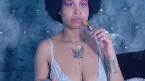 RachelAnn online show from October 4, 2025, 12:30 am