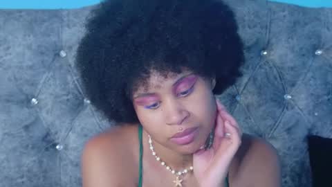 RachelAnn online show from October 19, 2025, 4:02 am