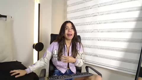 Rachell online show from February 16, 2025, 9:59 am