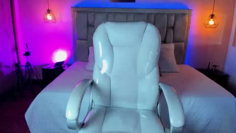 Rachel online show from September 10, 2025, 1:11 pm