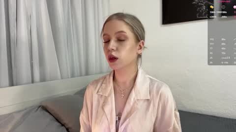 Snapshot of rachellegentile chatting on March 2, 2026, 7:10 pm Alice online show from March 2, 2026, 7:10 pm