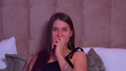 RachellSimpson online show from January 24, 2025, 12:31 am