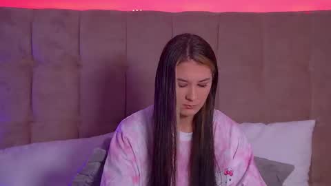 RachellSimpson online show from February 27, 2025, 6:09 pm