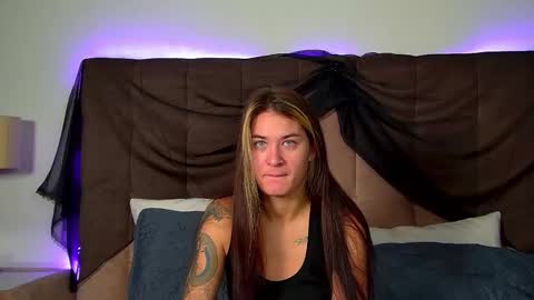 RachellSimpson online show from October 28, 2025, 6:32 pm