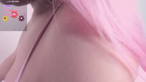 REY online show from April 23, 2026, 10:34 pm