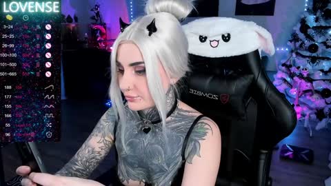  Miko Pleasee help me get 100 likes online show from January 17, 2025, 5:19 pm