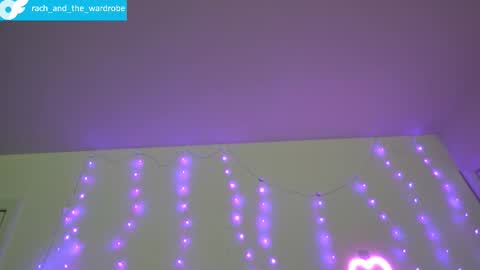 rachs_wardrobe online show from January 10, 2026, 9:52 pm