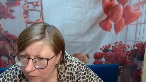 Snapshot of radachudna chatting on March 4, 2026, 12:11 pm RadaChudna online show from March 4, 2026, 12:11 pm