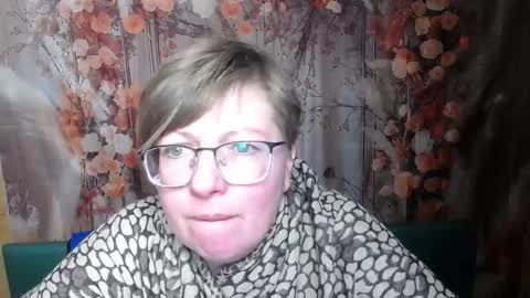 Snapshot of radachudna chatting on March 9, 2026, 6:28 am RadaChudna online show from March 9, 2026, 6:28 am