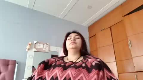 radiantgoddes online show from December 26, 2024, 1:10 pm