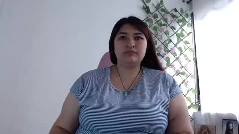 radiantgoddes online show from January 22, 2025, 2:56 pm