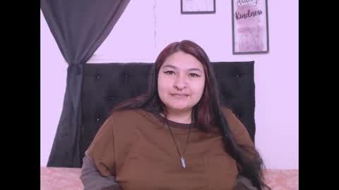 radiantgoddes online show from November 6, 2025, 1:45 pm