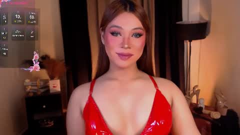 Snapshot of raeganclinton chatting on June 14, 2026, 2:24 am raeganclinton online show from June 14, 2026, 2:24 am