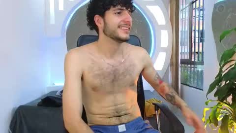 R A F A E L online show from September 13, 2025, 10:42 pm