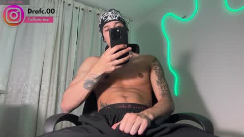 Snapshot of rafael_stone1 chatting on May 29, 2026, 2:20 am NEW IG online show from May 29, 2026, 2:20 am