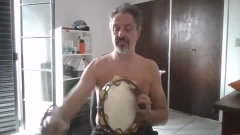 Big Uncle Jungle online show from December 2, 2025, 1:50 pm