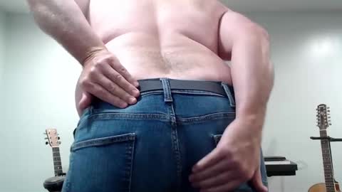 Ray online show from December 2, 2024, 3:47 pm