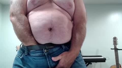 Ray online show from March 2, 2025, 10:27 pm