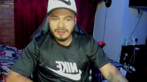 Snapshot of ragnar_lothbrok77 chatting on February 19, 2025, 2:12 am ragnar_lothbrok77 online show from February 19, 2025, 2:12 am