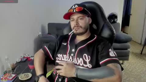 Snapshot of ragnar_lothbrok77 chatting on December 16, 2025, 8:25 pm ragnar_lothbrok77 online show from December 16, 2025, 8:25 pm