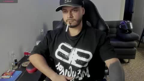 Snapshot of ragnar_lothbrok77 chatting on February 2, 2026, 9:35 pm ragnar_lothbrok77 online show from February 2, 2026, 9:35 pm