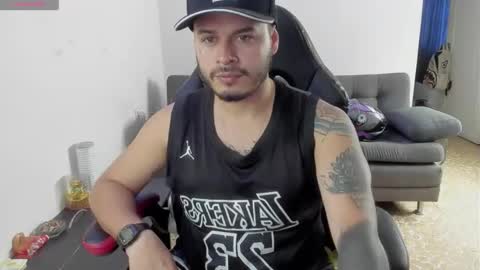 ragnar_lothbrok77 online show from April 24, 2026, 5:59 pm