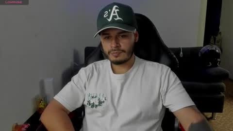 ragnar_lothbrok77 online show from April 27, 2026, 9:35 pm