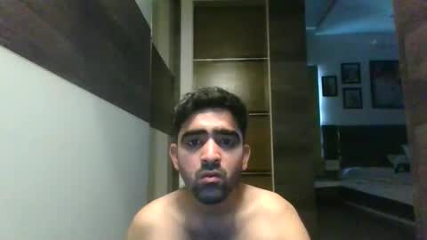 rahull11606 online show from September 23, 2025, 2:47 am