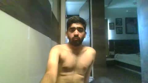 rahull11606 online show from October 8, 2025, 3:04 am